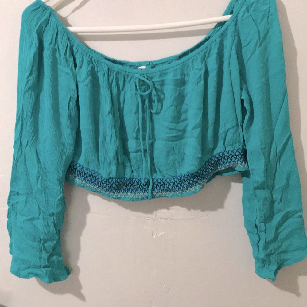 Blue long sleeve crop top